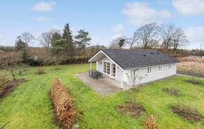 2 Bedroom Cozy Home In Hovborg